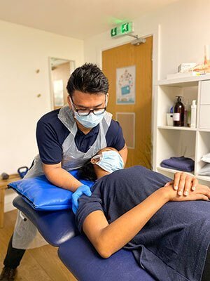 Sam Tan Osteopath Supine Lateral Cervical CSP stretch - in London at bodytonic clinic