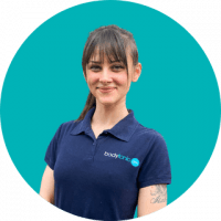 Violeta Bariean headshot - bodytonic clinic London SE16 E15 E14 E20.jpg