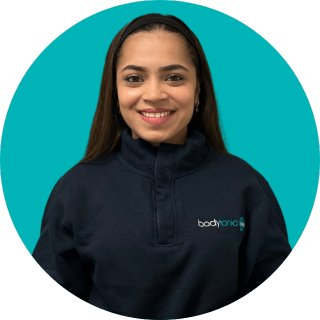 Dhara-Suthar-featured-image-bodytonic-clinic-SE16-London-Headshot