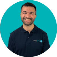 Yannick Gracia providing osteopathic treatment at Bodytonic Clinic, London.