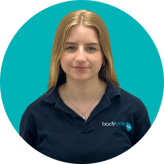 Maddie Ward Robinson Beauty Therapist London - bodytonic clinic SE16 E15 E14 E20.