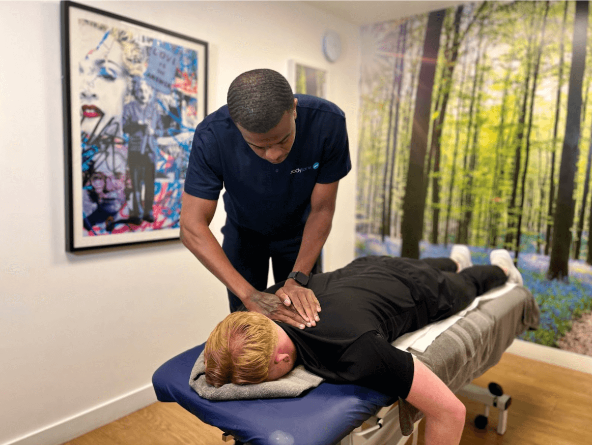 Patient receiving Chiropractic Care t at Bodytonic Clinic in London, Canada Water SE16 and Stratford E15 E20