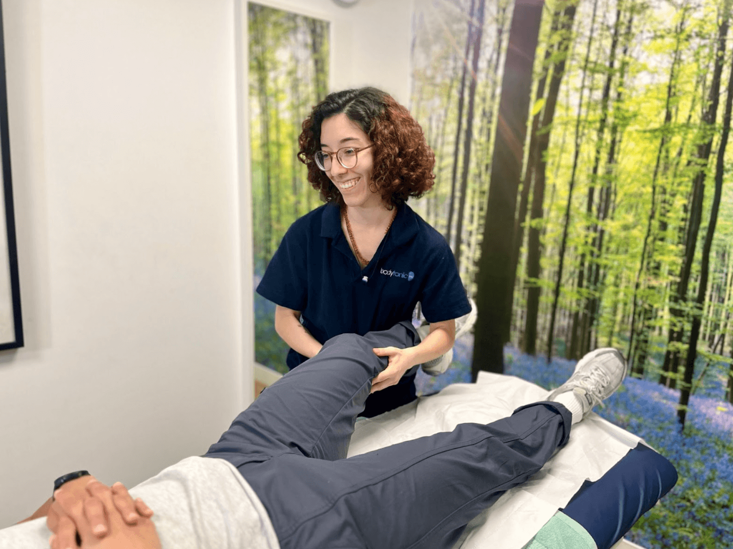 Patient receiving physiotherapy treatment at Bodytonic Clinic in London, Canada Water SE16 and Stratford E15 E20