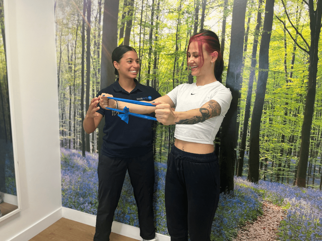 Patient receiving physiotherapy treatment at Bodytonic Clinic in London, Canada Water SE16 and Stratford E15 E20